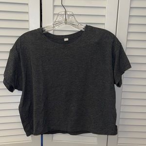 LULULEMON CROP TOP
